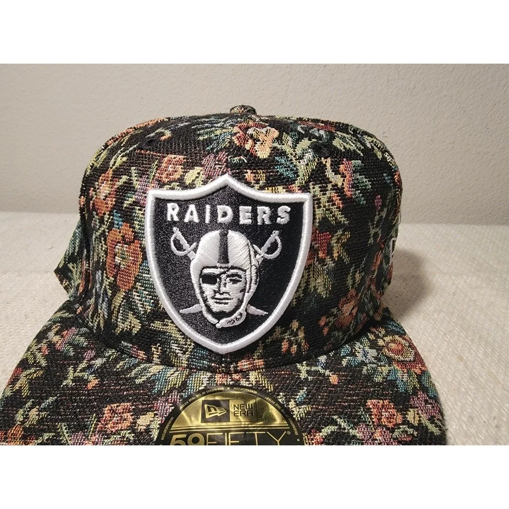 Las Vegas Raiders Hat Men Floral Corduroy 9Forty New Era Snap Back Cap 7 1/2 New